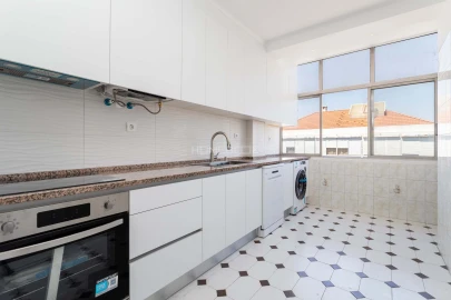 Apartamento T2 para Venda em Águas Livres