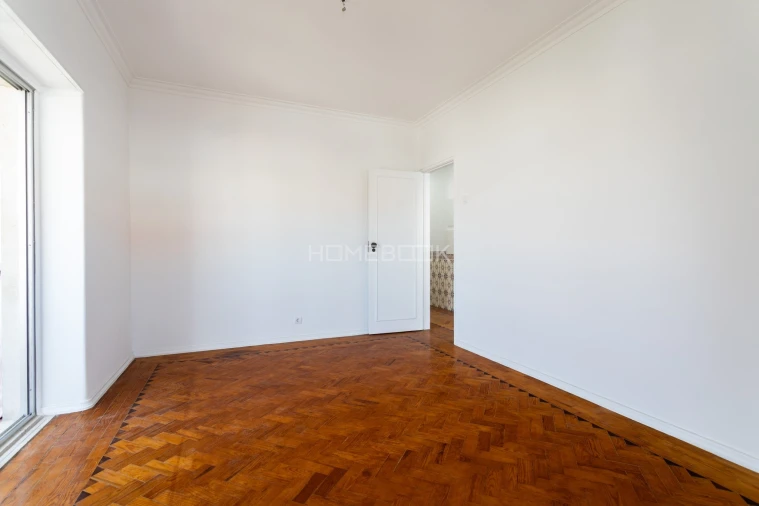 Apartamento T2 para Venda em Águas Livres Foto 9