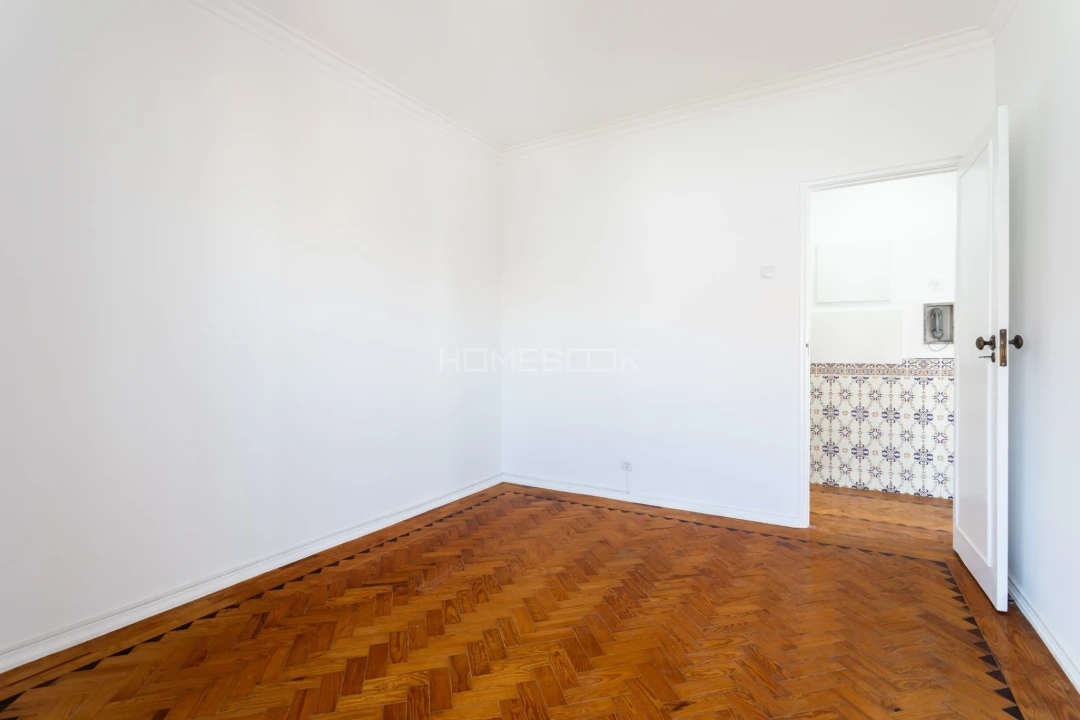 Apartamento T2 para Venda em Águas Livres Foto 16