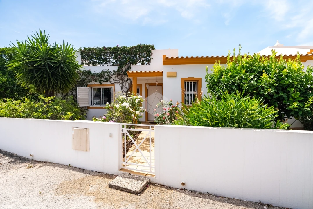 Moradia T5 para Venda em Albufeira e Olhos de Água Foto 9