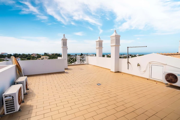 Moradia T5 para Venda em Albufeira e Olhos de Água Foto 7