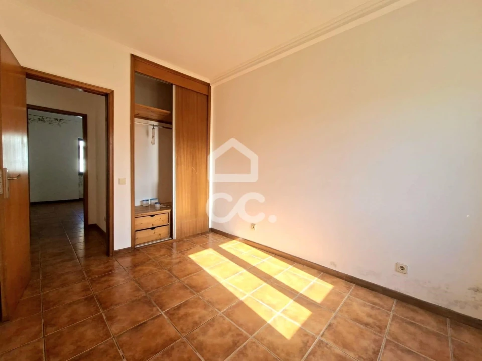 Apartamento T2 para Venda em Praia da Vitoria (Santa Cruz) Foto 5