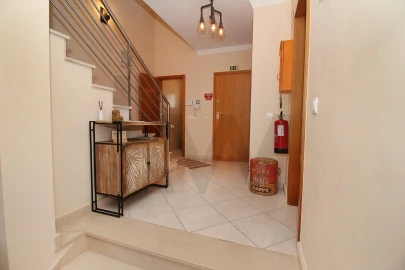 Moradia T2 para Venda em Albufeira e Olhos de Água