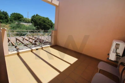Moradia T2 para Venda em Albufeira e Olhos de Água