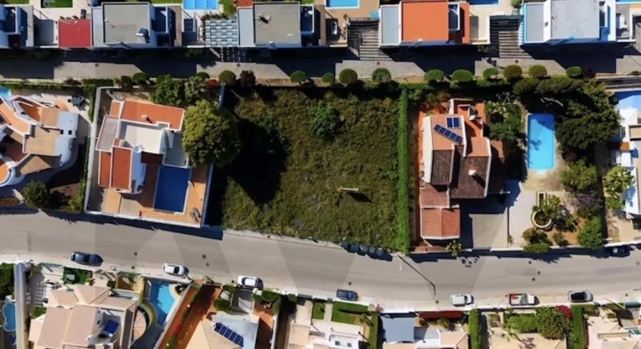 Terreno para Venda em Portimão Foto 2