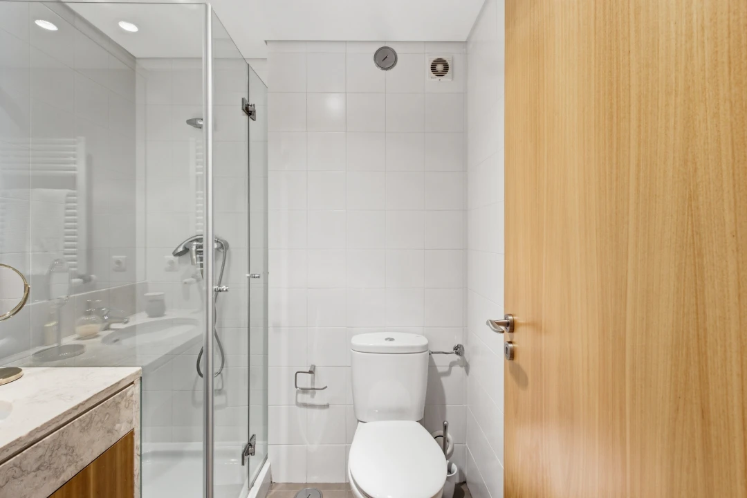 Apartamento T4 para Venda em Parque das Nações Foto 21