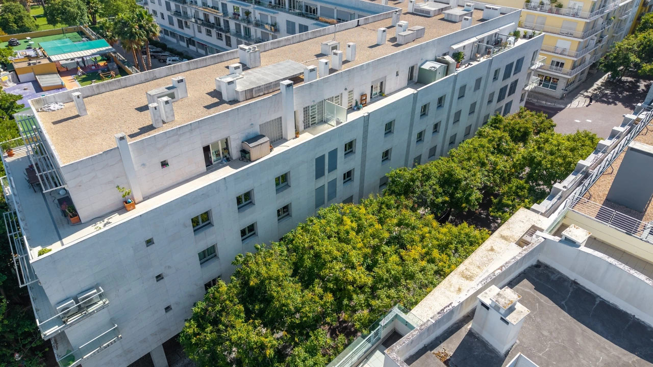 Apartamento T4 para Venda em Parque das Nações Foto 47