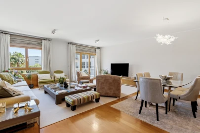Apartamento T4 para Venda em Parque das Nações