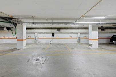 Apartamento T4 para Venda em Parque das Nações