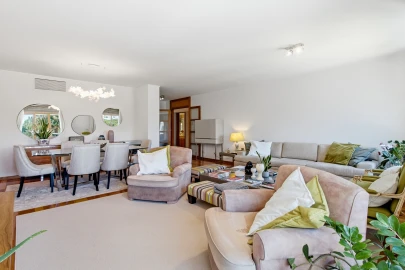 Apartamento T4 para Venda em Parque das Nações