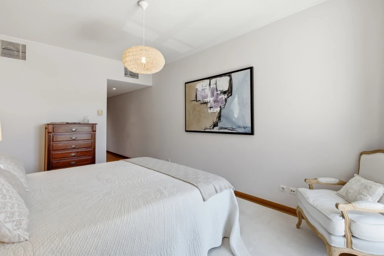 Apartamento T4 para Venda em Parque das Nações Foto 33