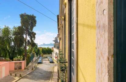 Moradia T6 para Venda em Estrela
