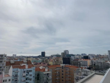 Apartamento T4 para Venda em Ajuda