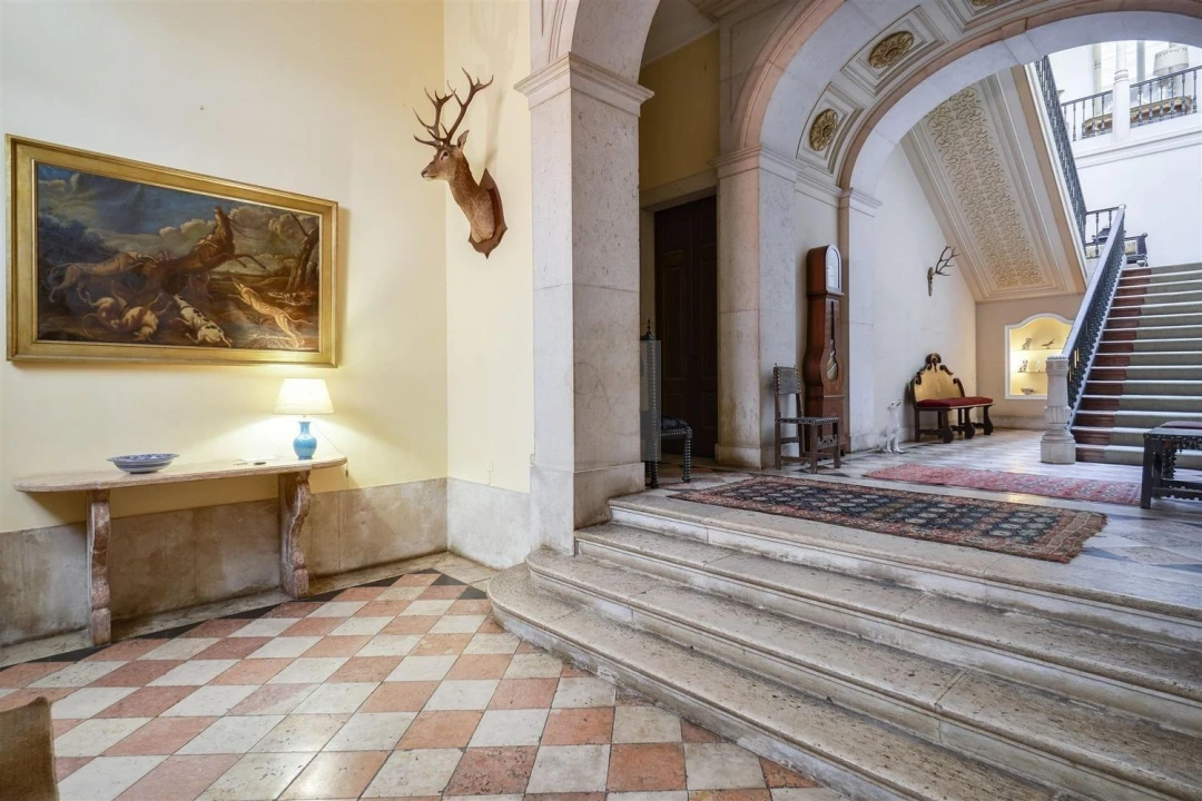 Moradia T7 para Venda em Oeiras e São Julião da Barra, Paço de Arcos e Caxias Foto 1