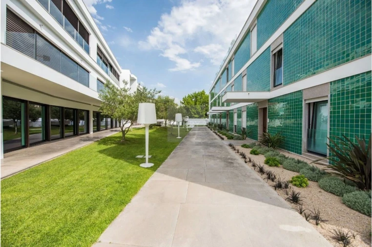 Apartamento T5 para Venda em Belém