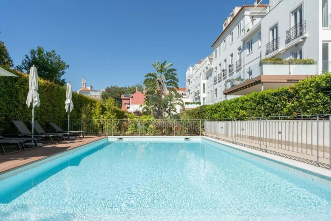 Apartamento T6 para Venda em Estrela Foto 9