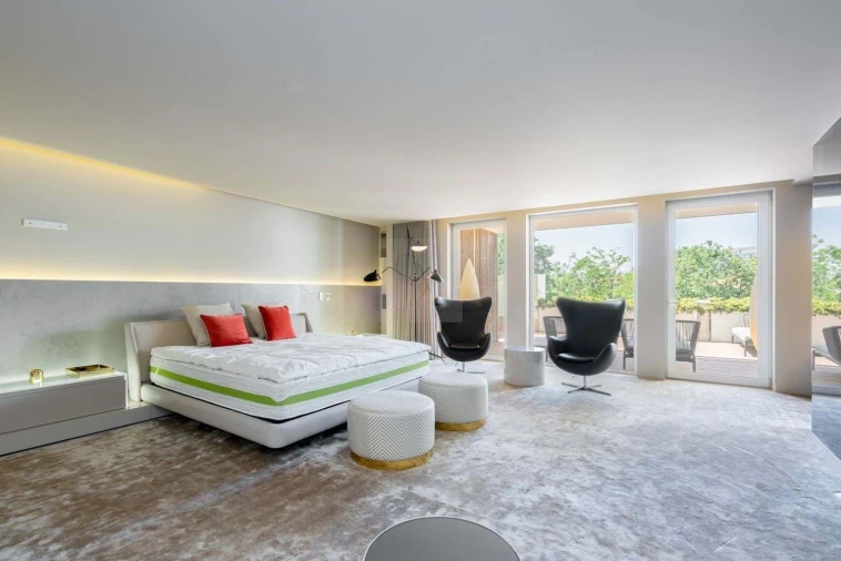 Apartamento T6 para Venda em Estrela Foto 7