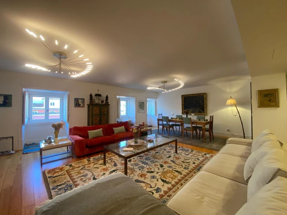 Apartamento T5 para Venda em Misericórdia Foto 5