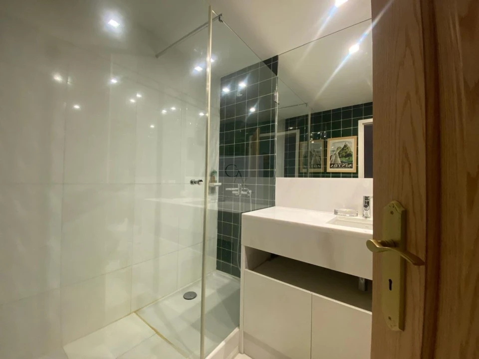 Apartamento T5 para Venda em Misericórdia Foto 30