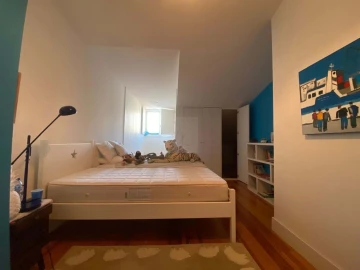 Apartamento T5 para Venda em Misericórdia