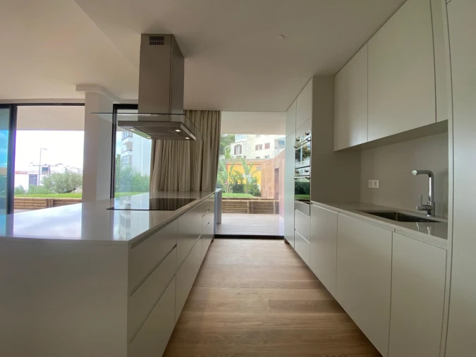 Apartamento T4 para Venda em Cascais e Estoril Foto 14