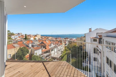 Apartamento T3 para Venda em Ajuda