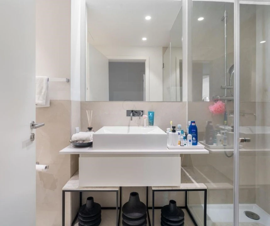 Apartamento T3 para Venda em Santo António Foto 10