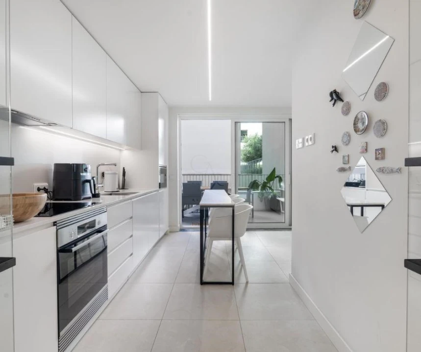 Apartamento T3 para Venda em Santo António Foto 5