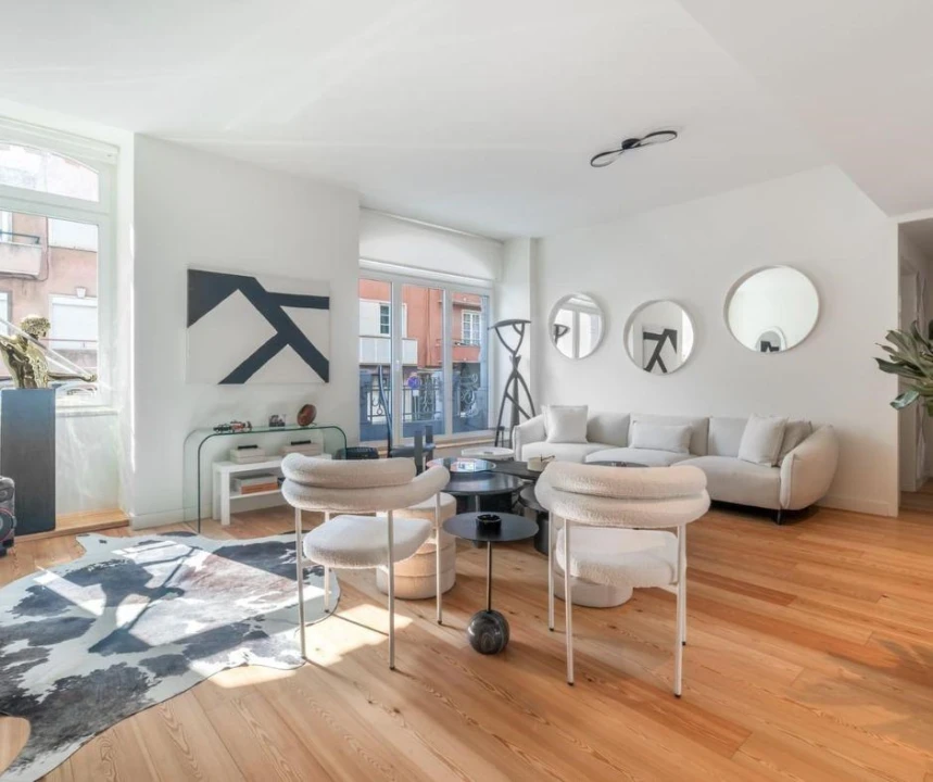 Apartamento T3 para Venda em Santo António Foto 1