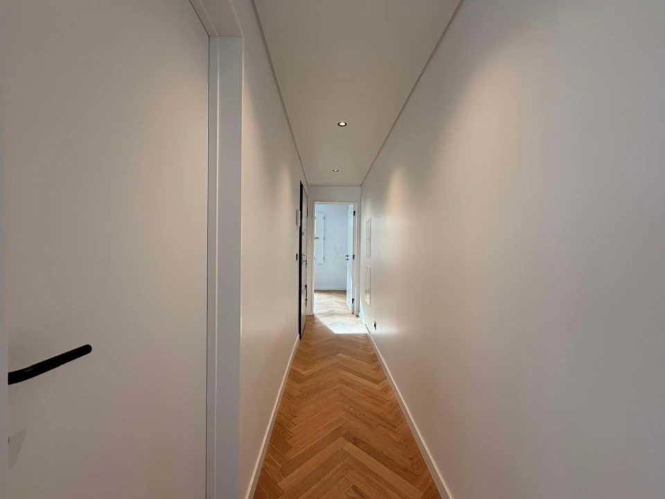 Apartamento T2 para Venda em Campo de Ourique Foto 7