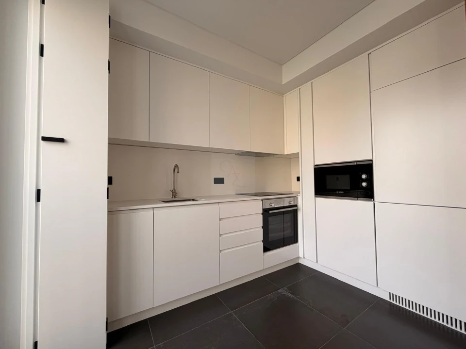Apartamento T2 para Venda em Campo de Ourique Foto 2