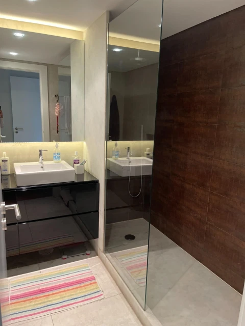 Apartamento T5 para Venda em Campo de Ourique
