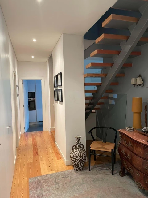 Apartamento T5 para Venda em Campo de Ourique