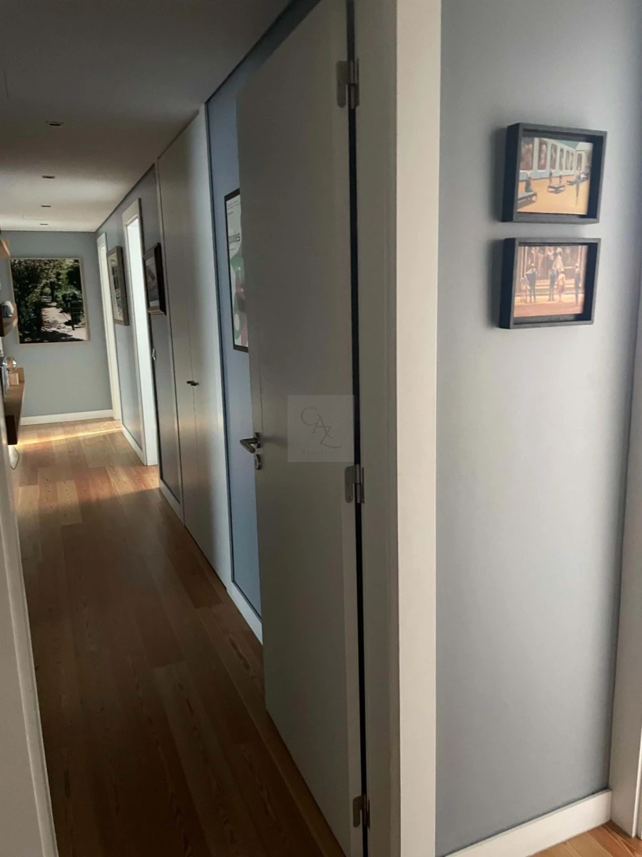 Apartamento T5 para Venda em Campo de Ourique Foto 38
