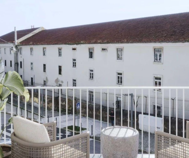 Apartamento T1 para Venda em Ajuda Foto 15