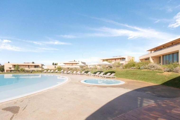 Apartamento T2 para Venda em Lagoa e Carvoeiro Foto 5