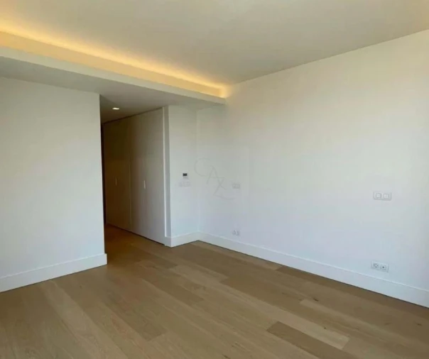 Apartamento T4 para Venda em Estrela Foto 14