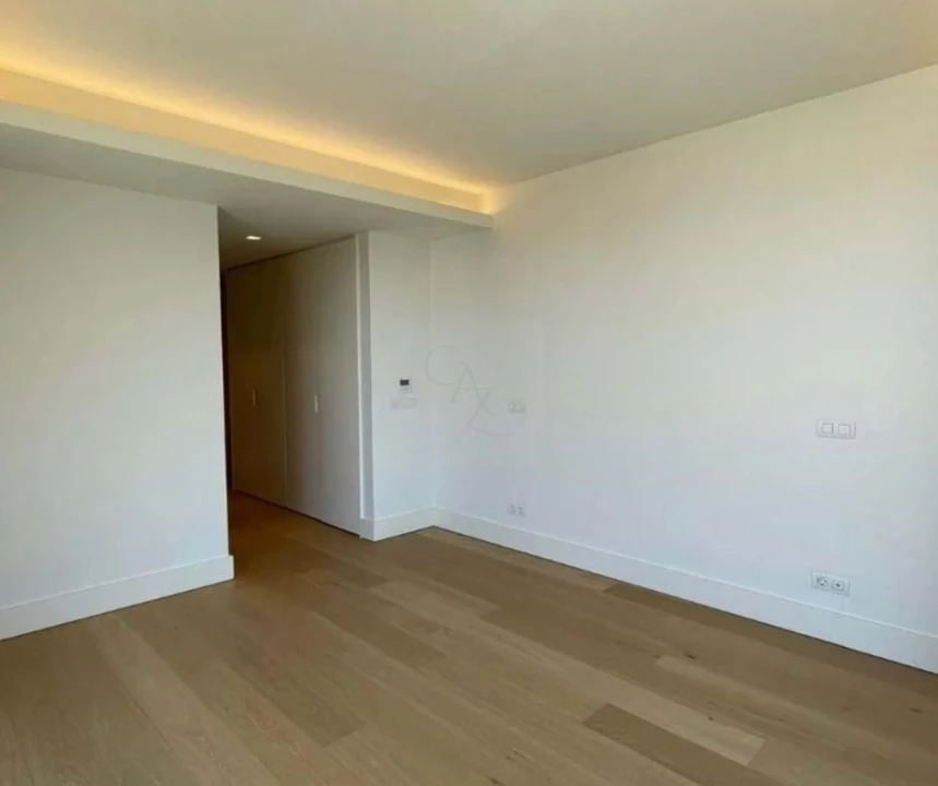 Apartamento T4 para Venda em Estrela Foto 14
