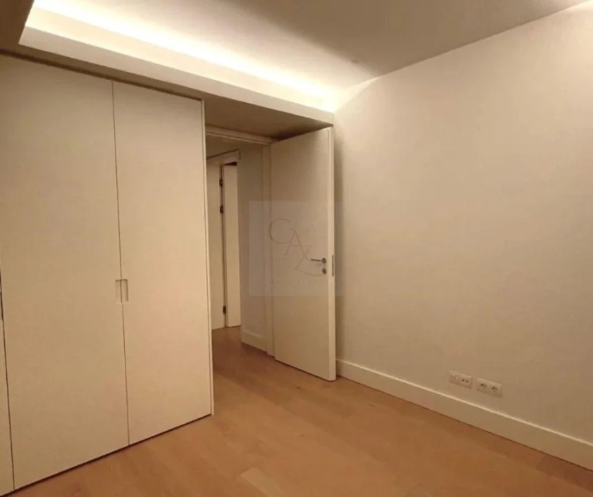 Apartamento T4 para Venda em Estrela Foto 12