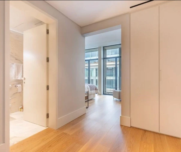 Apartamento T5 para Venda em Avenidas Novas Foto 18