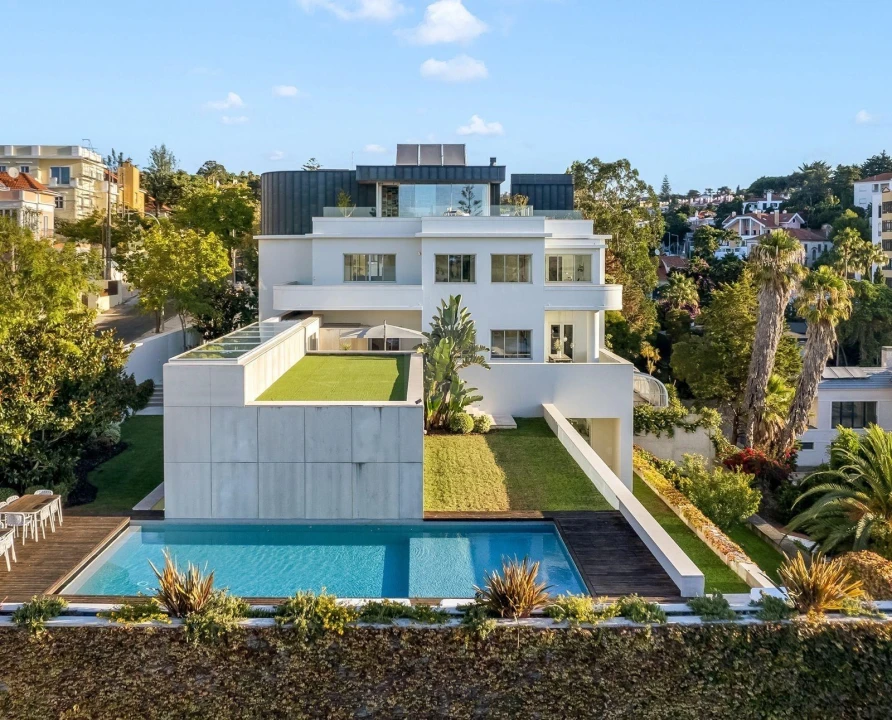 Moradia T7 para Venda em Cascais e Estoril Foto 1