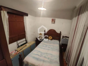 Moradia T4 para Venda em Chancelaria