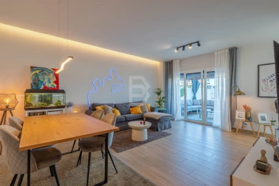 Apartamento T2 para Venda em Santo Antão e São Julião do Tojal
