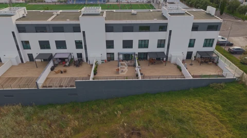 Apartamento T2 para Venda em Santo Antão e São Julião do Tojal