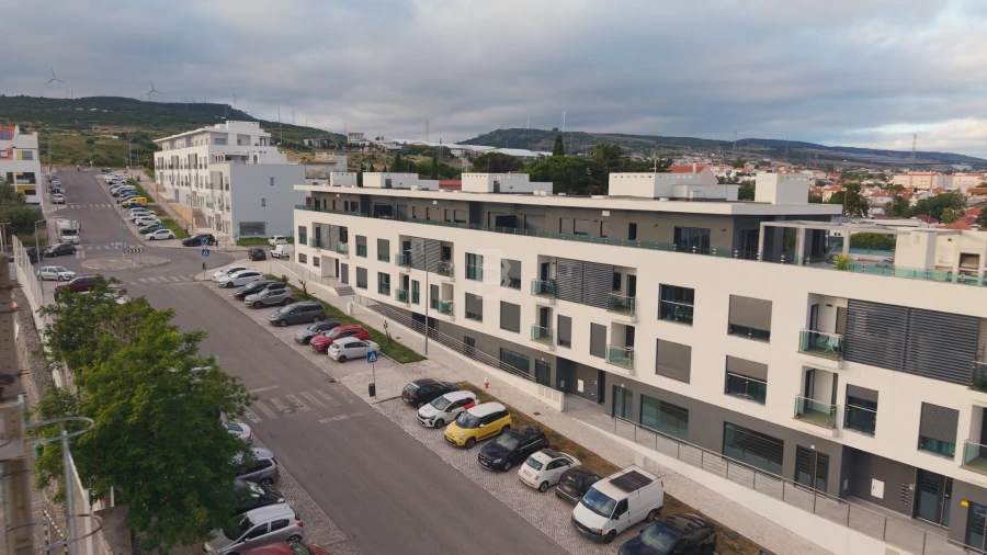 Apartamento T2 para Venda em Santo Antão e São Julião do Tojal Foto 32