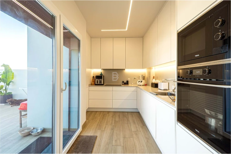 Apartamento T2 para Venda em Santo Antão e São Julião do Tojal Foto 13