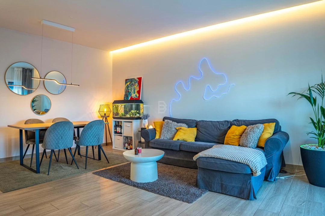 Apartamento T2 para Venda em Santo Antão e São Julião do Tojal Foto 8