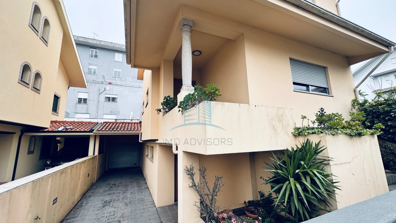 Moradia T3 para Venda em Gondomar (São Cosme), Valbom e Jovim Foto 23