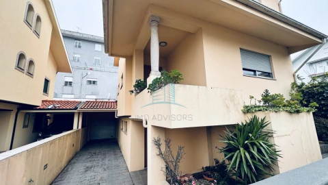 Moradia T3 para Venda em Gondomar (São Cosme), Valbom e Jovim