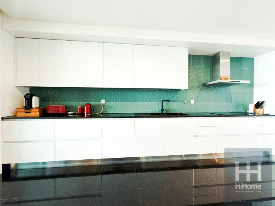 Apartamento T4 para Venda em São Martinho Foto 5